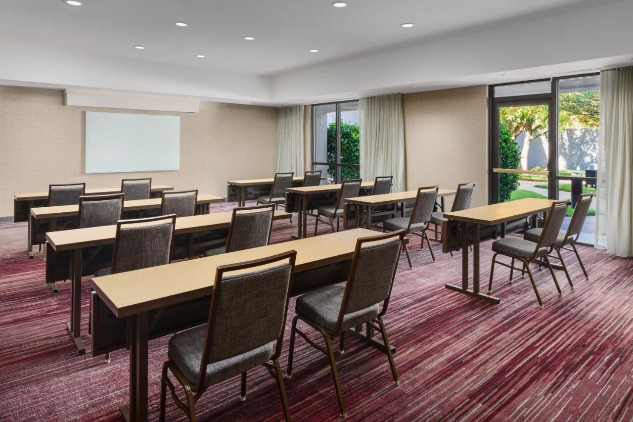 Courtyard By Marriott Dallas Lewisville Exterior foto